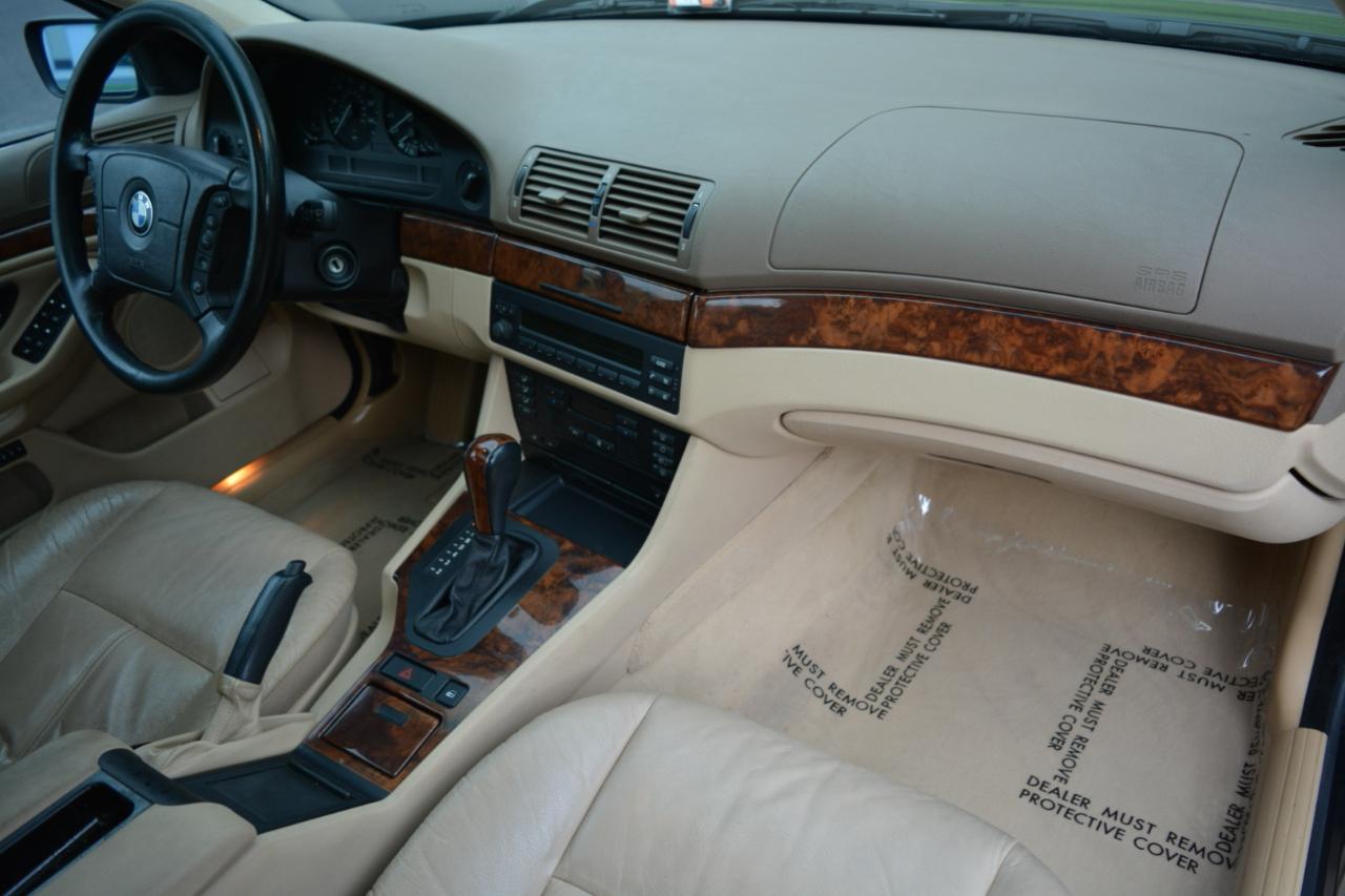 BMW 5-Series 540iA 1999