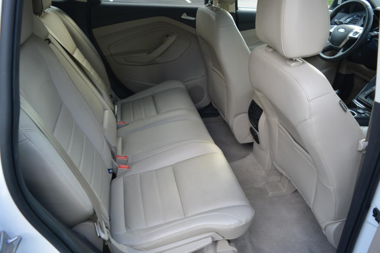 Ford Escape Titanium FWD 2016