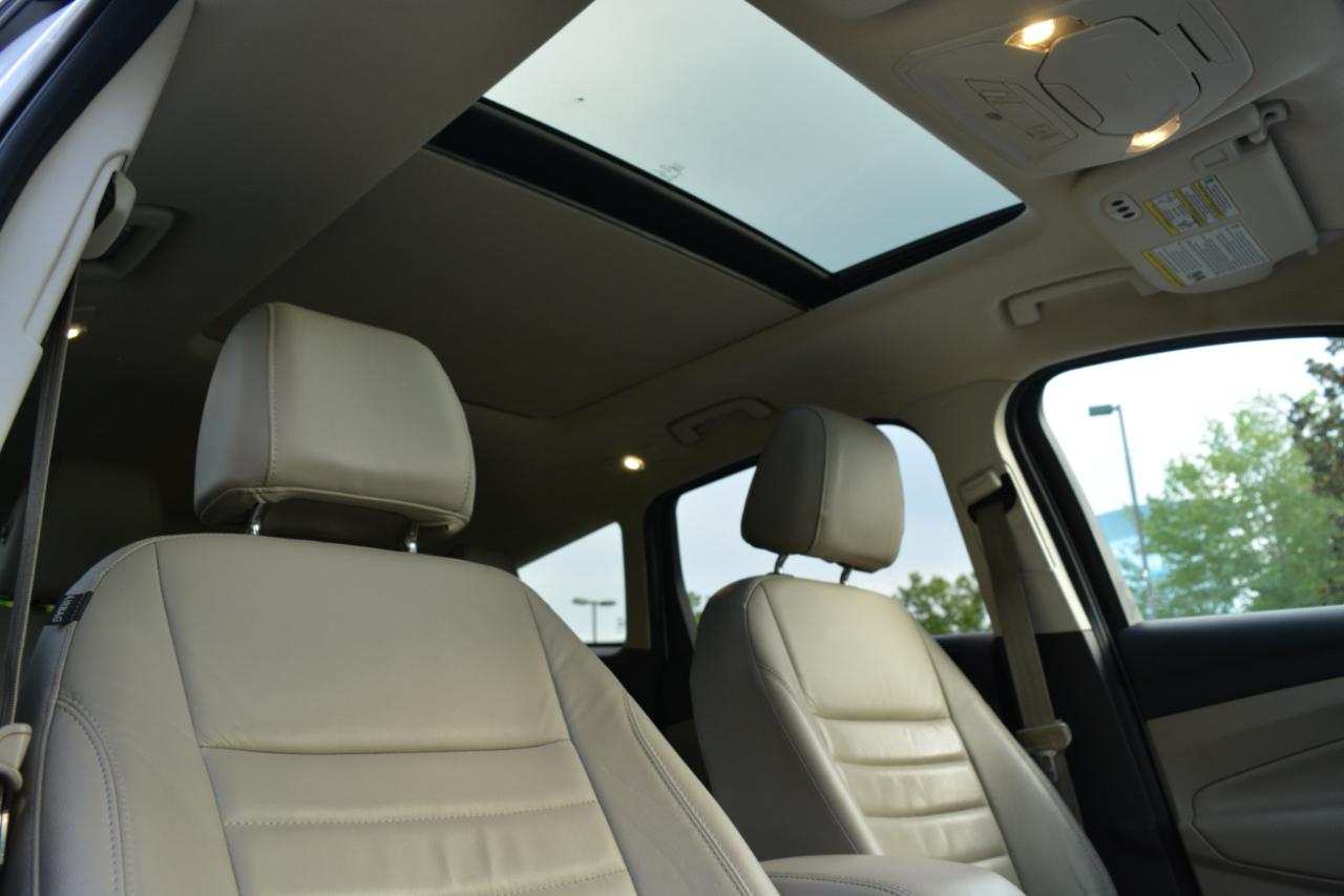 Ford Escape Titanium FWD 2016