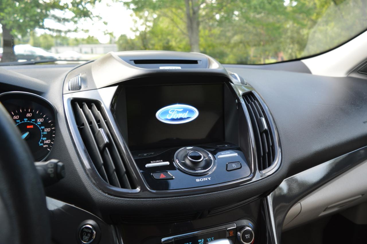 Ford Escape Titanium FWD 2016