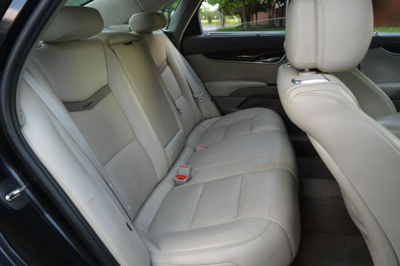 Cadillac XTS Platinum FWD 2014