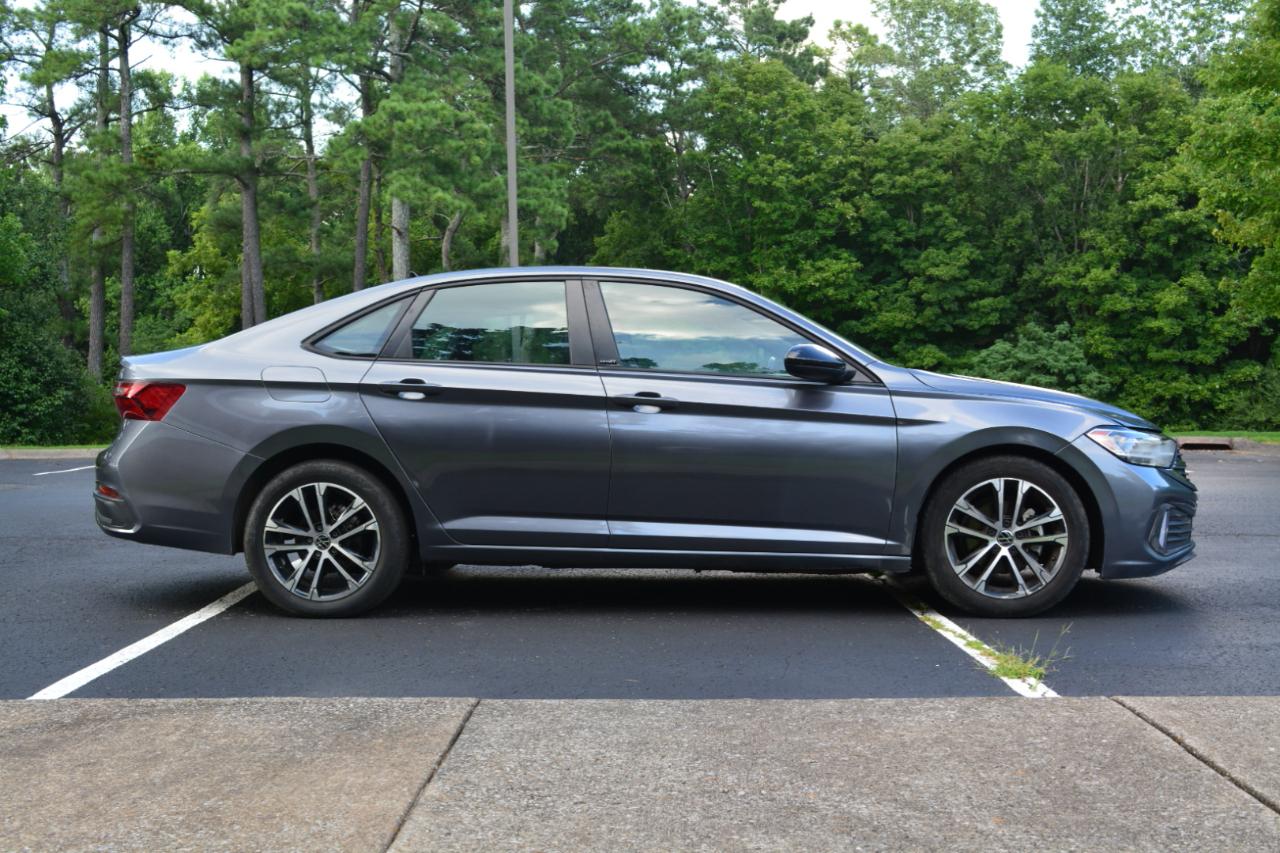 Volkswagen Jetta Sport 2023