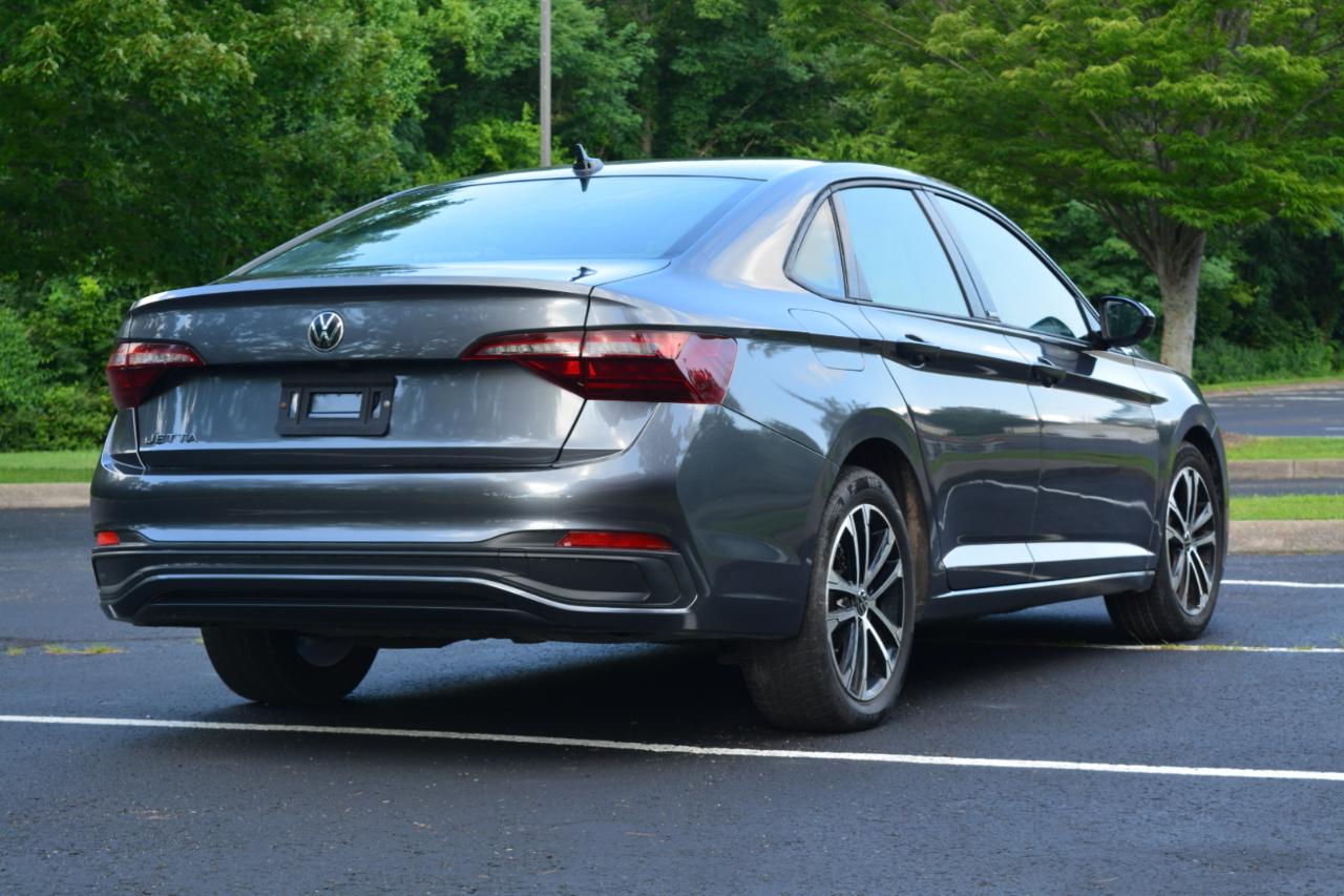 Volkswagen Jetta Sport 2023