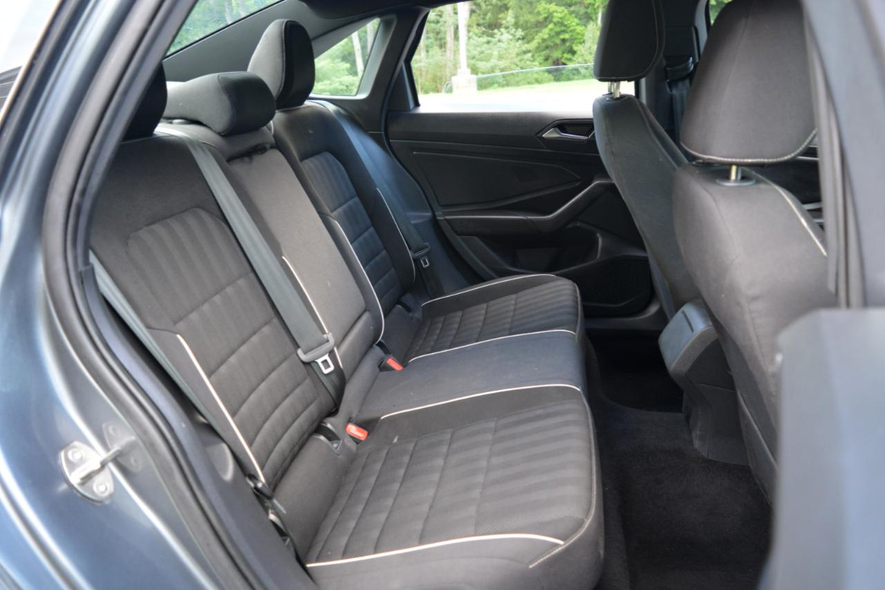 Volkswagen Jetta Sport 2023