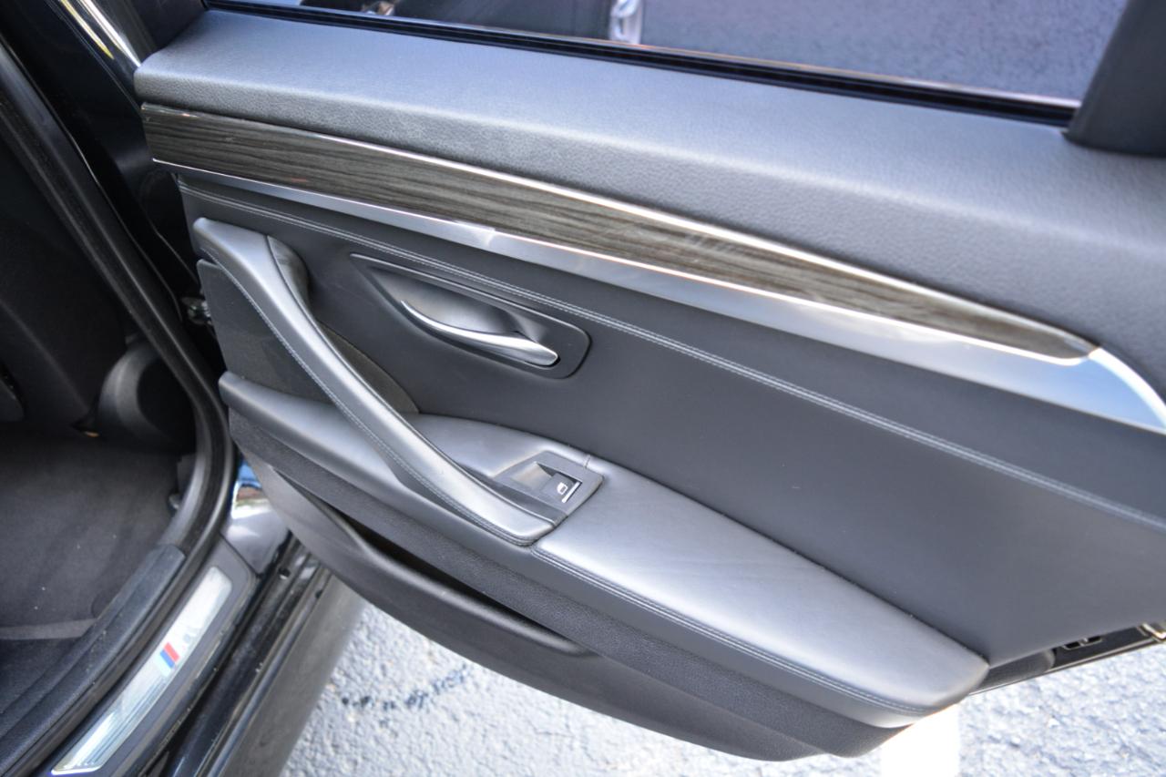 BMW 5-Series 535i 2016