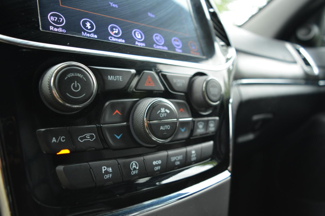 Jeep Grand Cherokee Limited 2WD 2019
