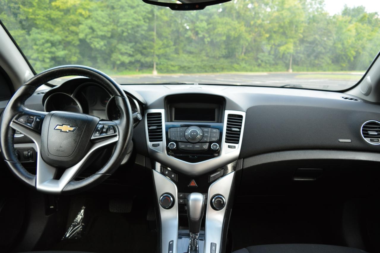 Chevrolet Cruze 1LT Auto 2013
