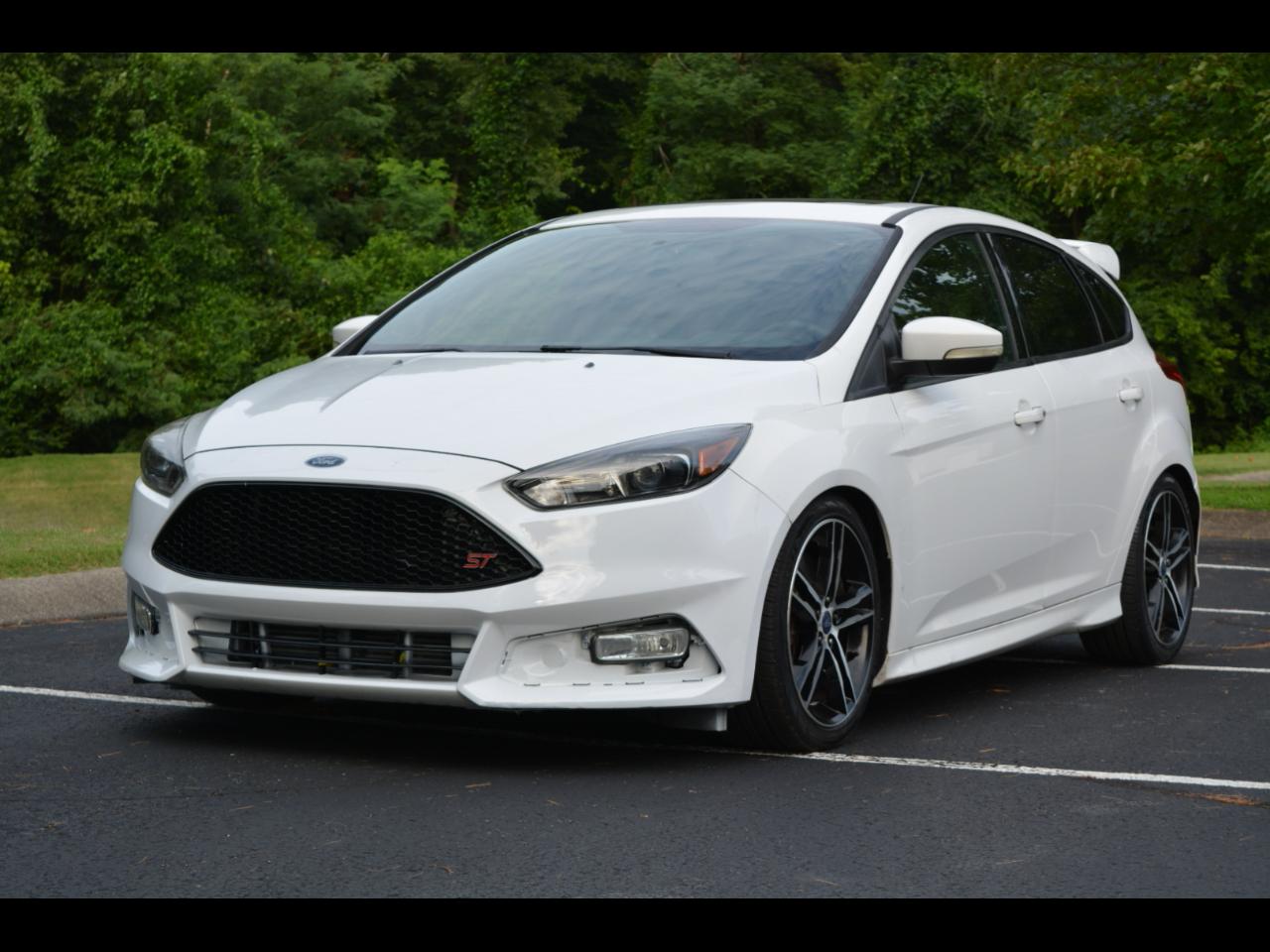 Ford Focus ST Hatch 2017
