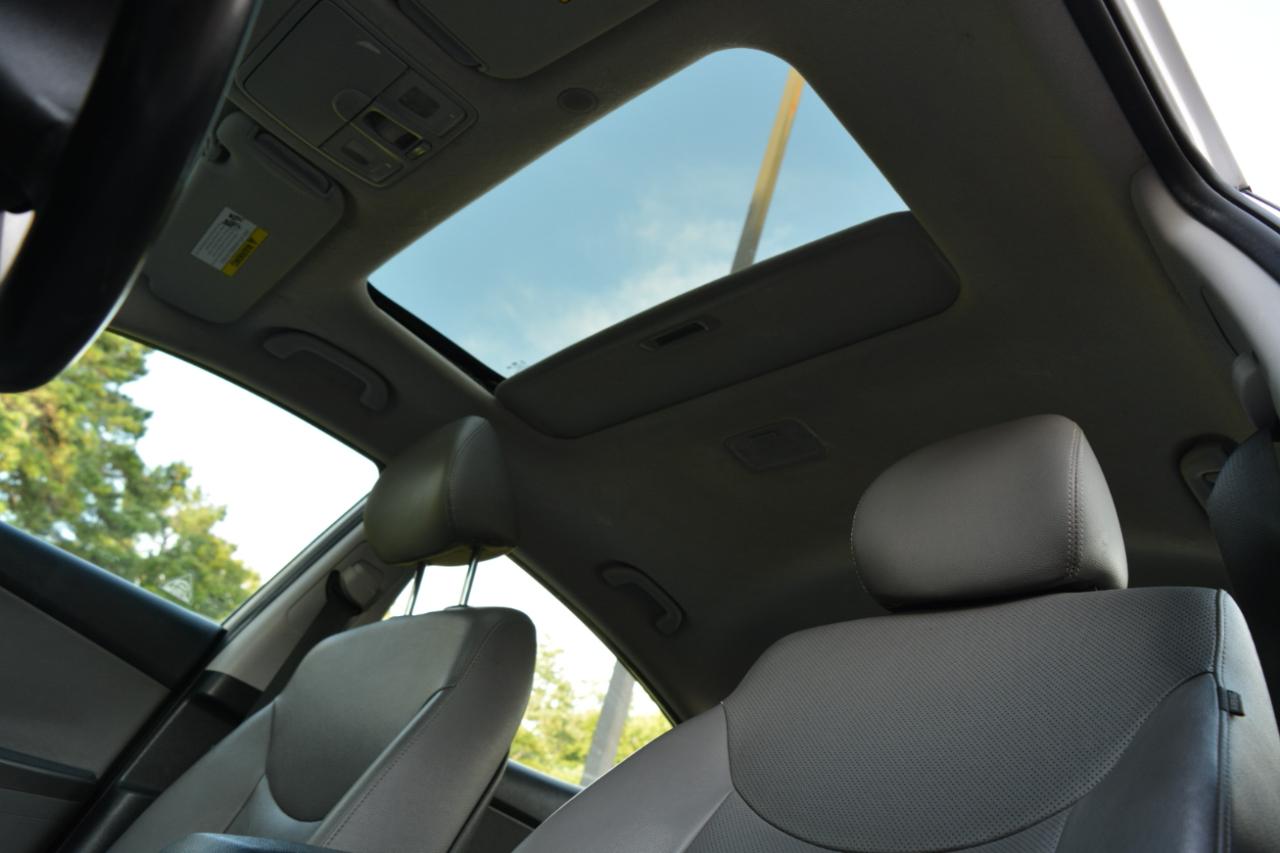 Hyundai Elantra SE 6AT 2015