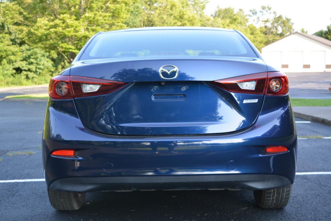 Mazda MAZDA3 i Sport AT 4-Door 2017