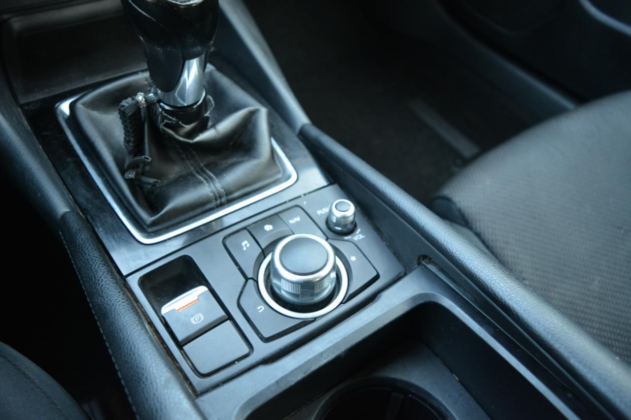 Mazda MAZDA3 i Sport AT 4-Door 2017