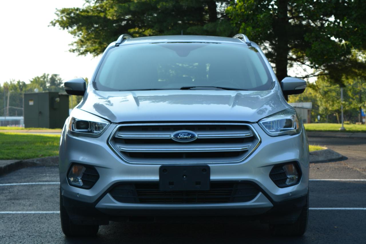 Ford Escape Titanium 4WD 2018