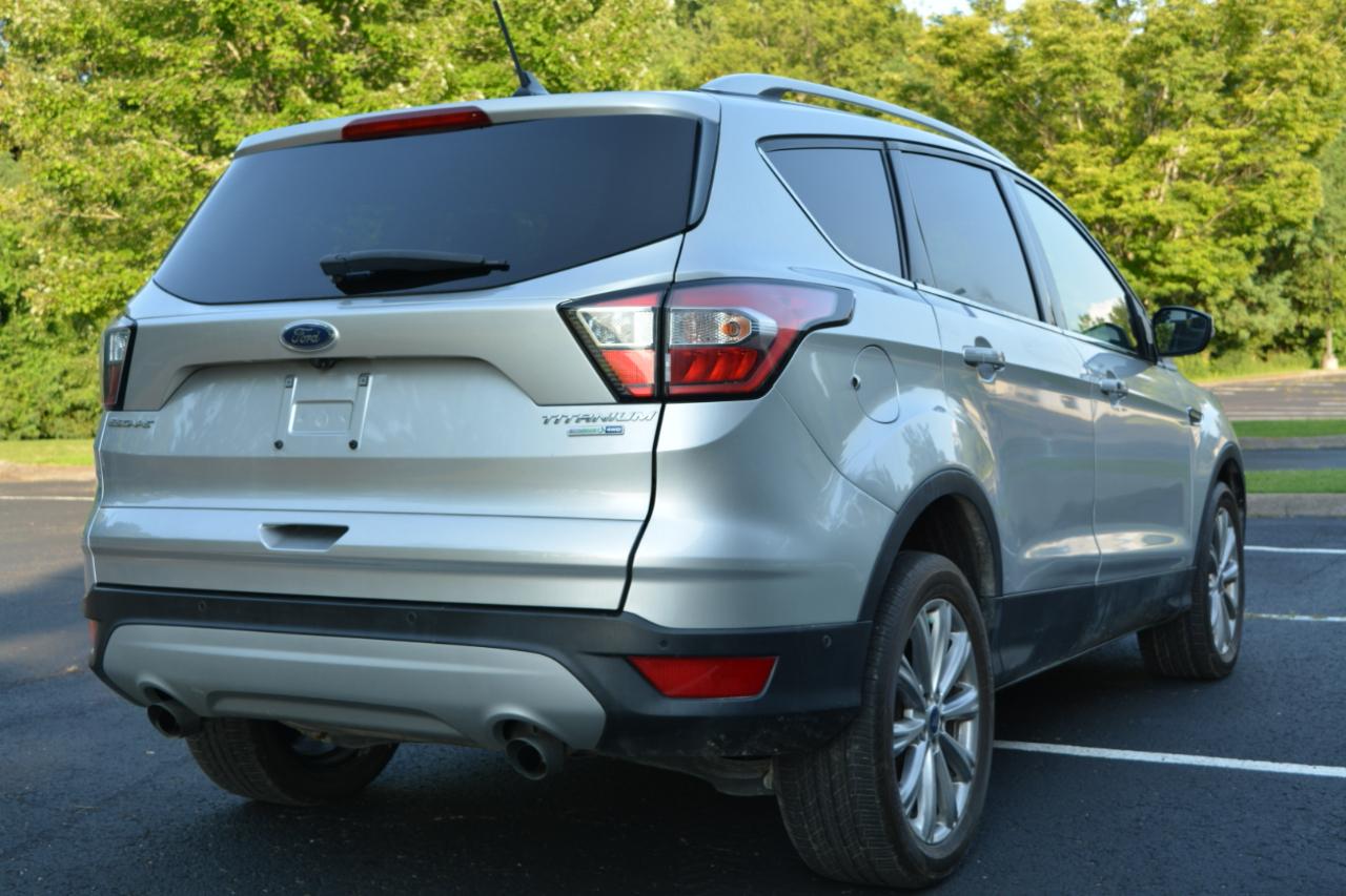 Ford Escape Titanium 4WD 2018