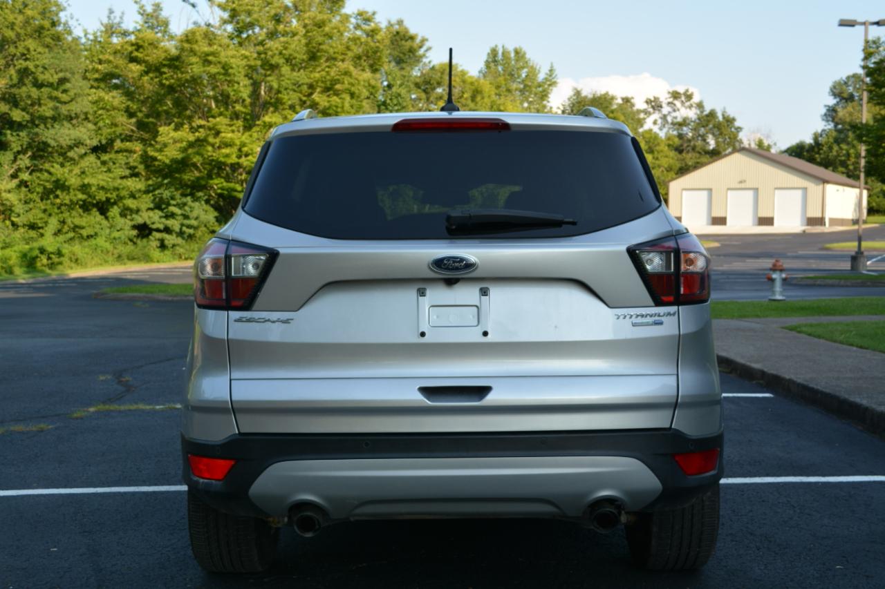 Ford Escape Titanium 4WD 2018