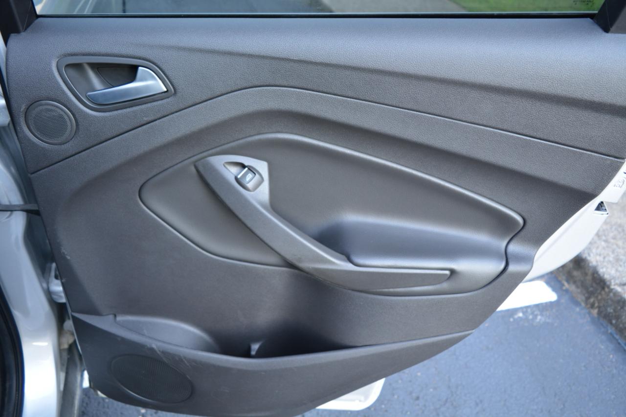 Ford Escape Titanium 4WD 2018
