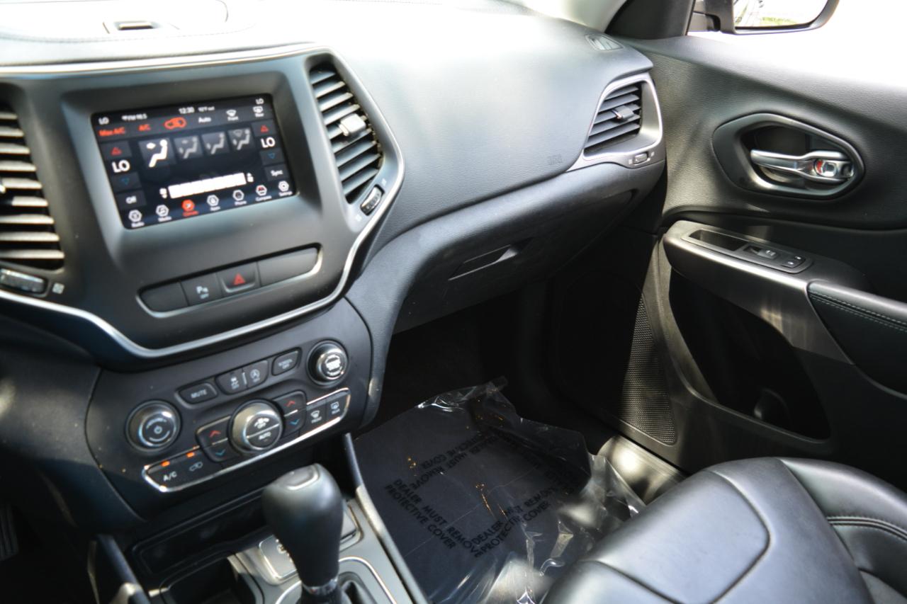 Jeep Cherokee Latitude Plus FWD 2020
