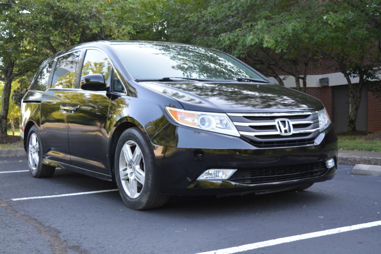 Honda Odyssey Touring 2013