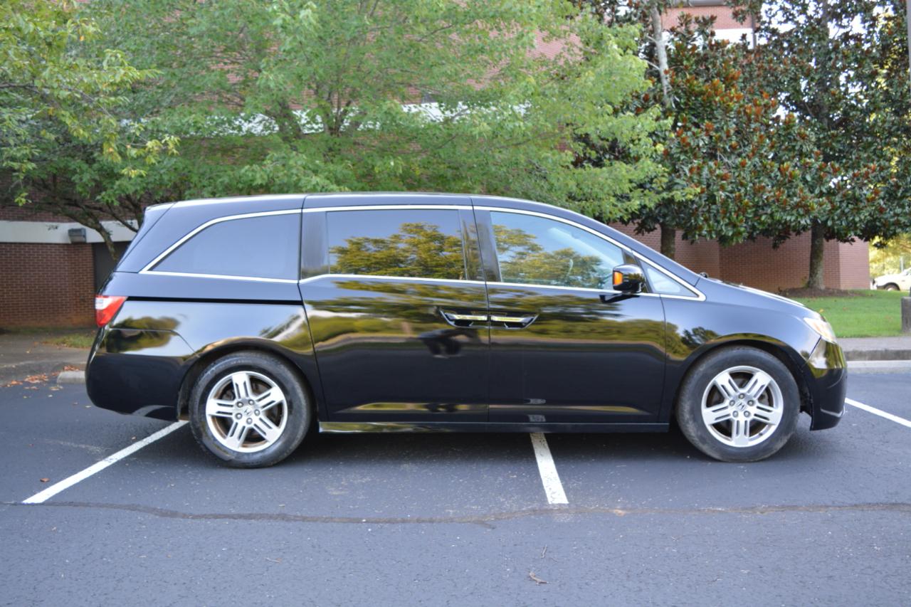 Honda Odyssey Touring 2013