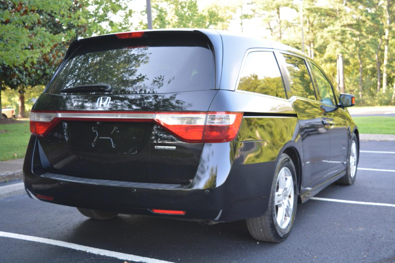 Honda Odyssey Touring 2013