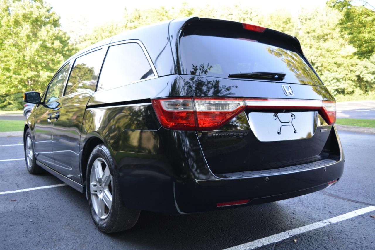 Honda Odyssey Touring 2013