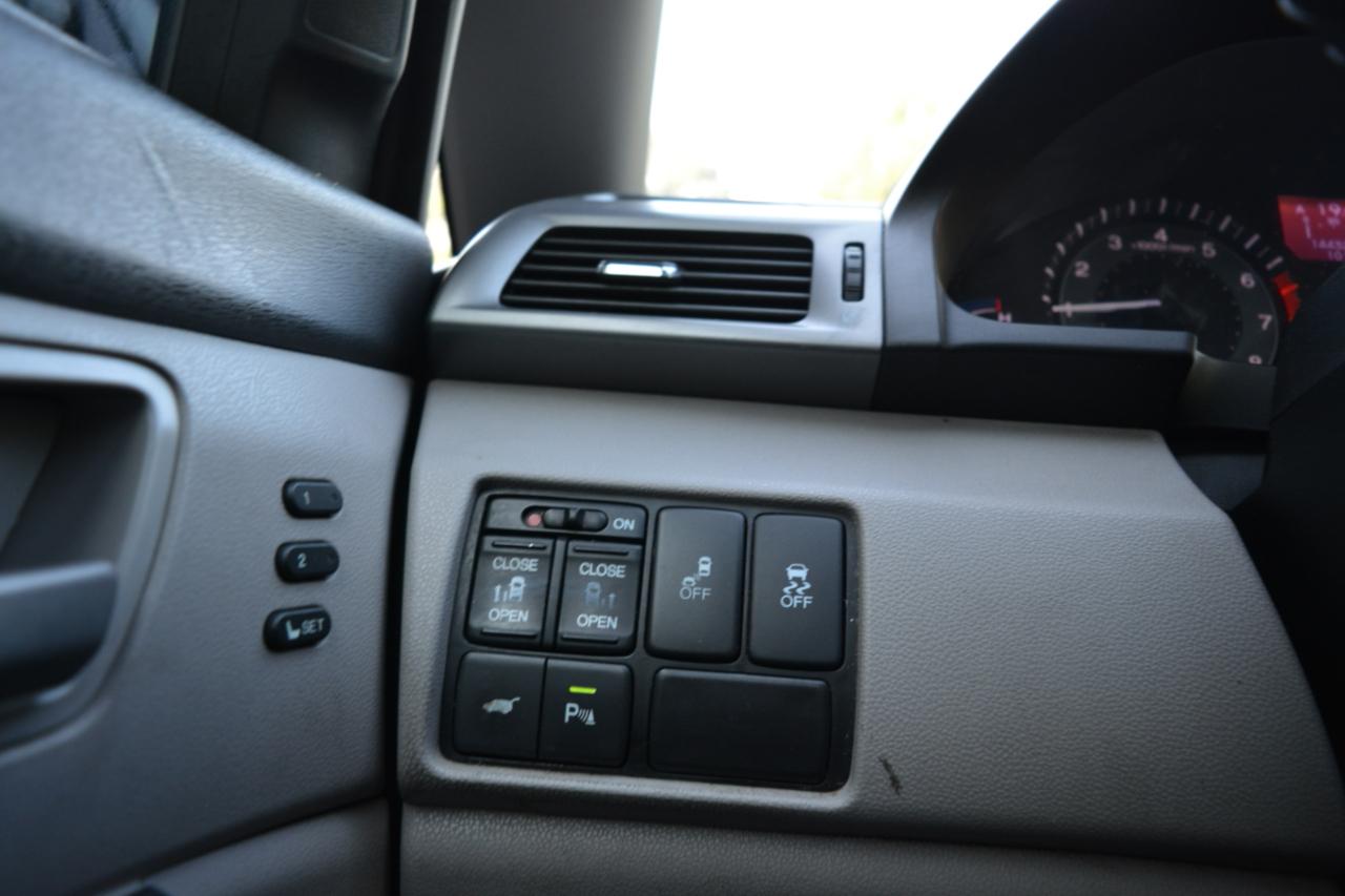 Honda Odyssey Touring 2013