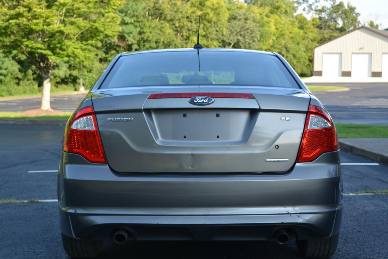 Ford Fusion V6 SE 2011