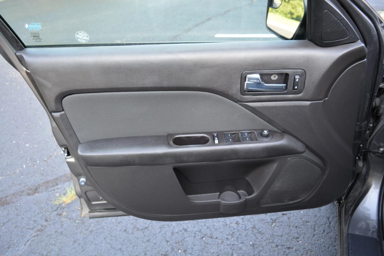 Ford Fusion V6 SE 2011