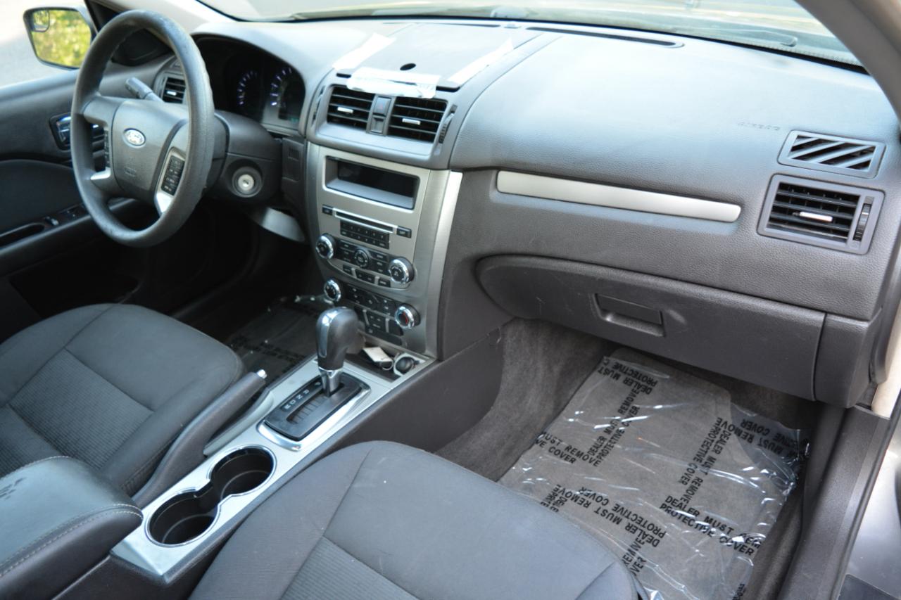 Ford Fusion V6 SE 2011