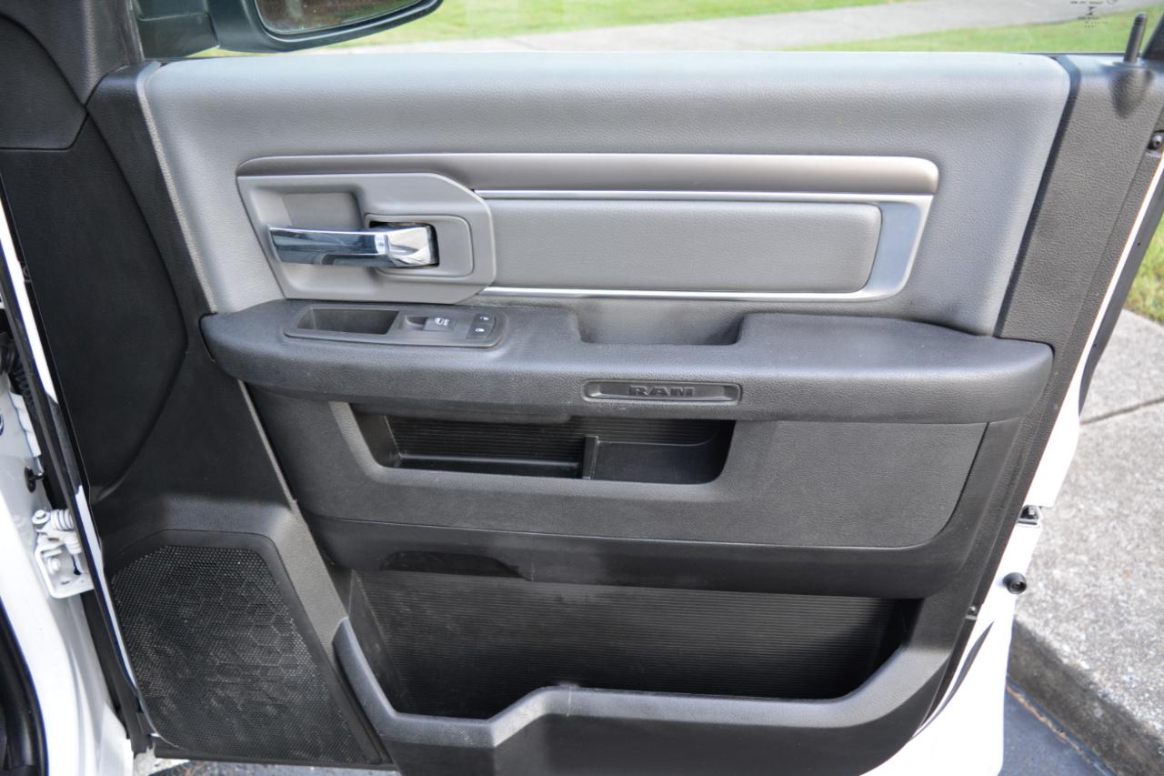 RAM 1500 Classic Tradesman Crew Cab LWB 2WD 2022
