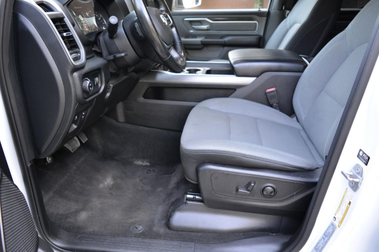 RAM 1500 Big Horn Quad Cab 2WD 2022
