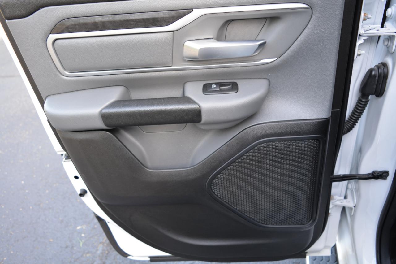 RAM 1500 Big Horn Quad Cab 2WD 2022