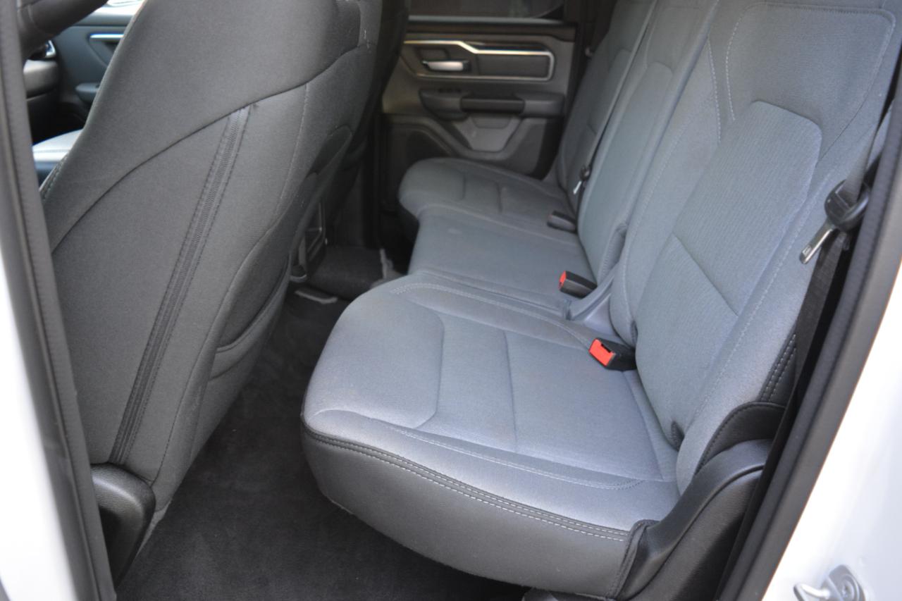 RAM 1500 Big Horn Quad Cab 2WD 2022