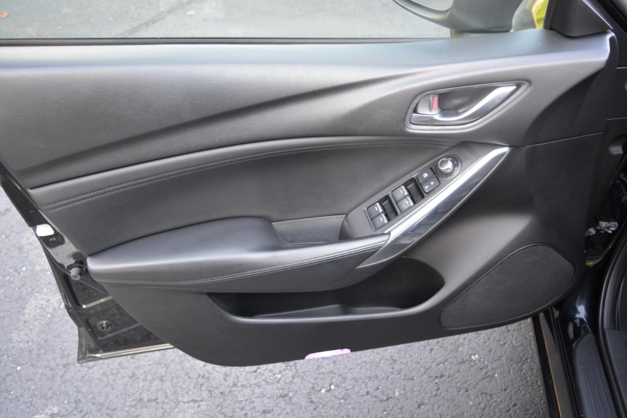 Mazda MAZDA6 i Touring 2016