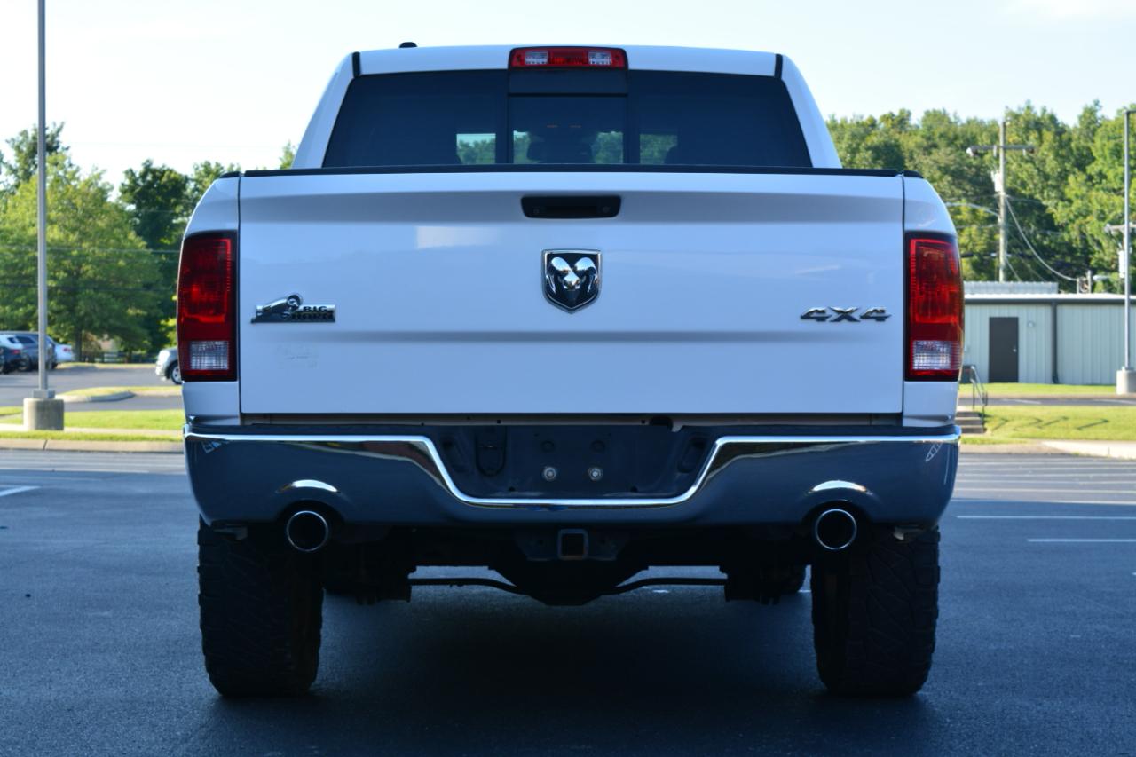RAM 1500 SLT Crew Cab SWB 4WD 2015