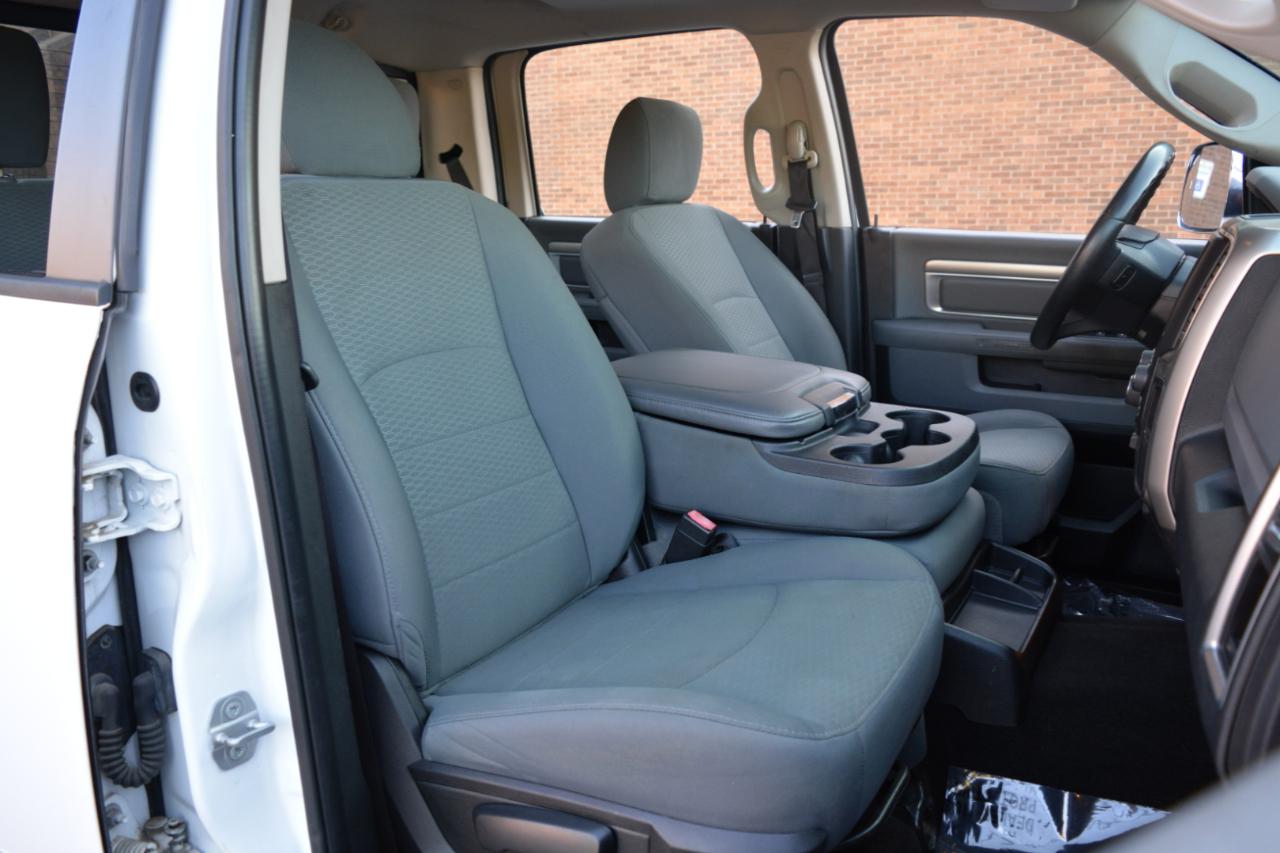 RAM 1500 SLT Crew Cab SWB 4WD 2015