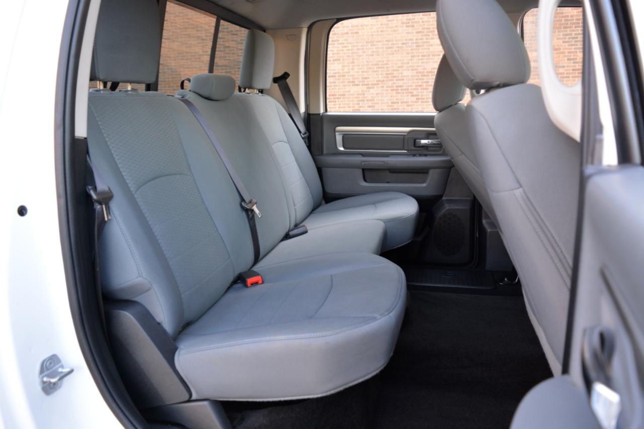 RAM 1500 SLT Crew Cab SWB 4WD 2015