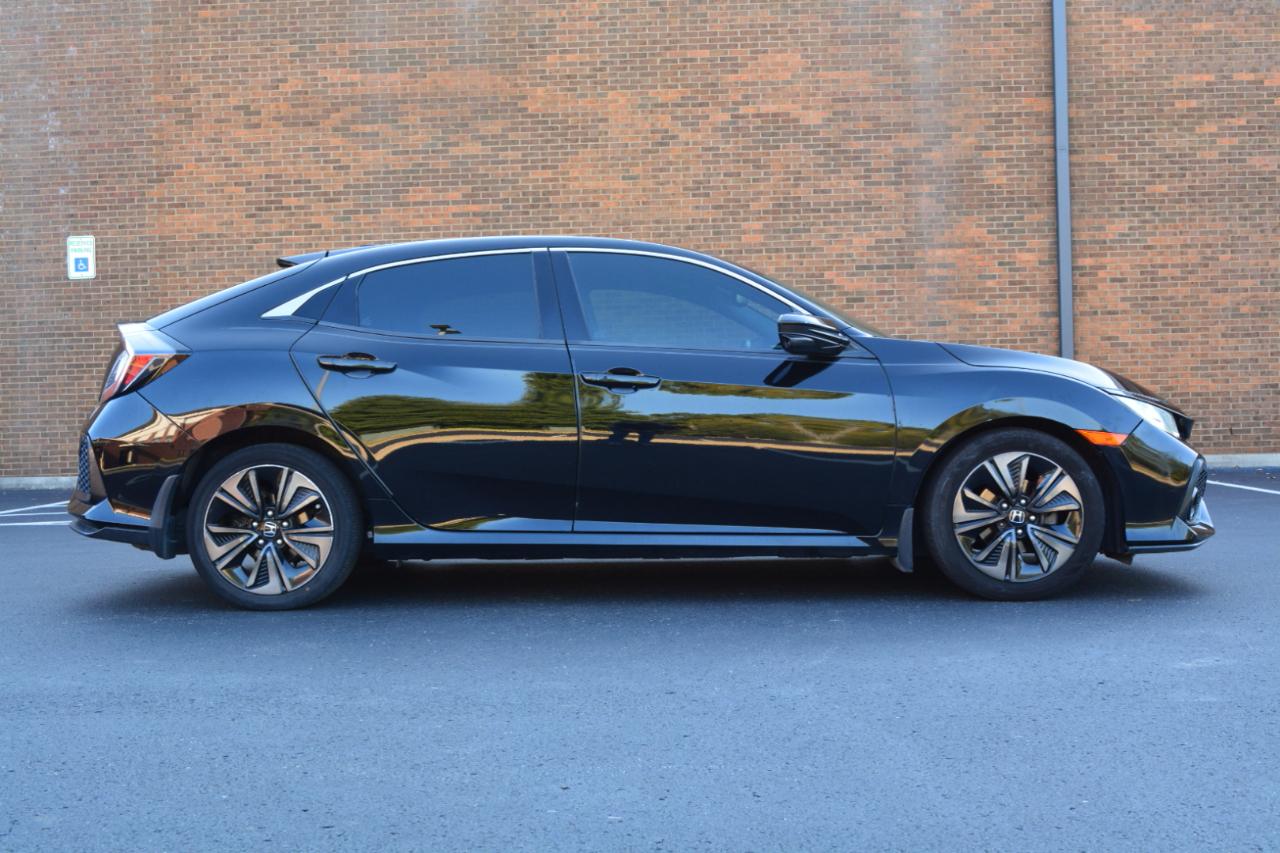 Honda Civic EX-L w/ Navigation 2019