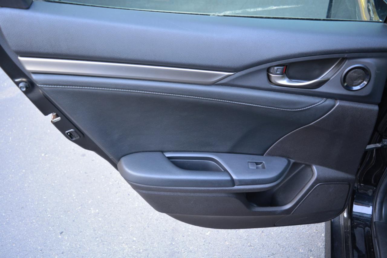 Honda Civic EX-L w/ Navigation 2019