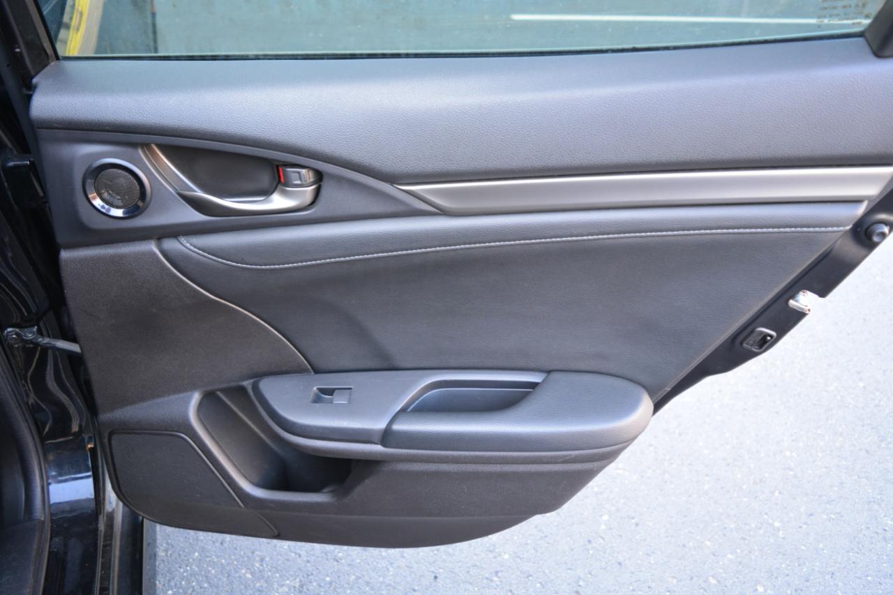 Honda Civic EX-L w/ Navigation 2019