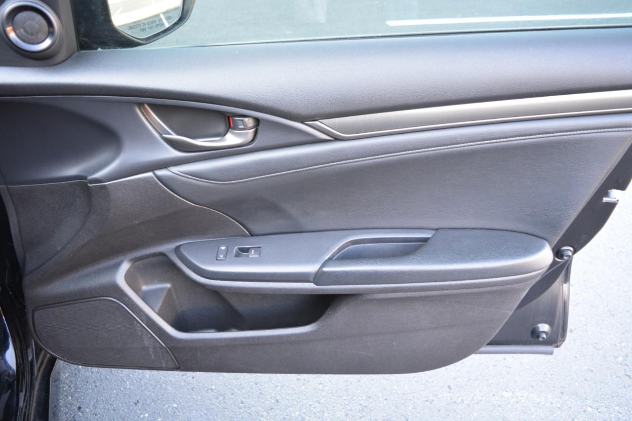Honda Civic EX-L w/ Navigation 2019