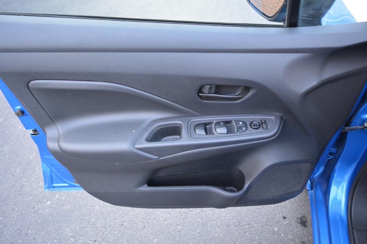 Nissan Versa S 5MT 2020