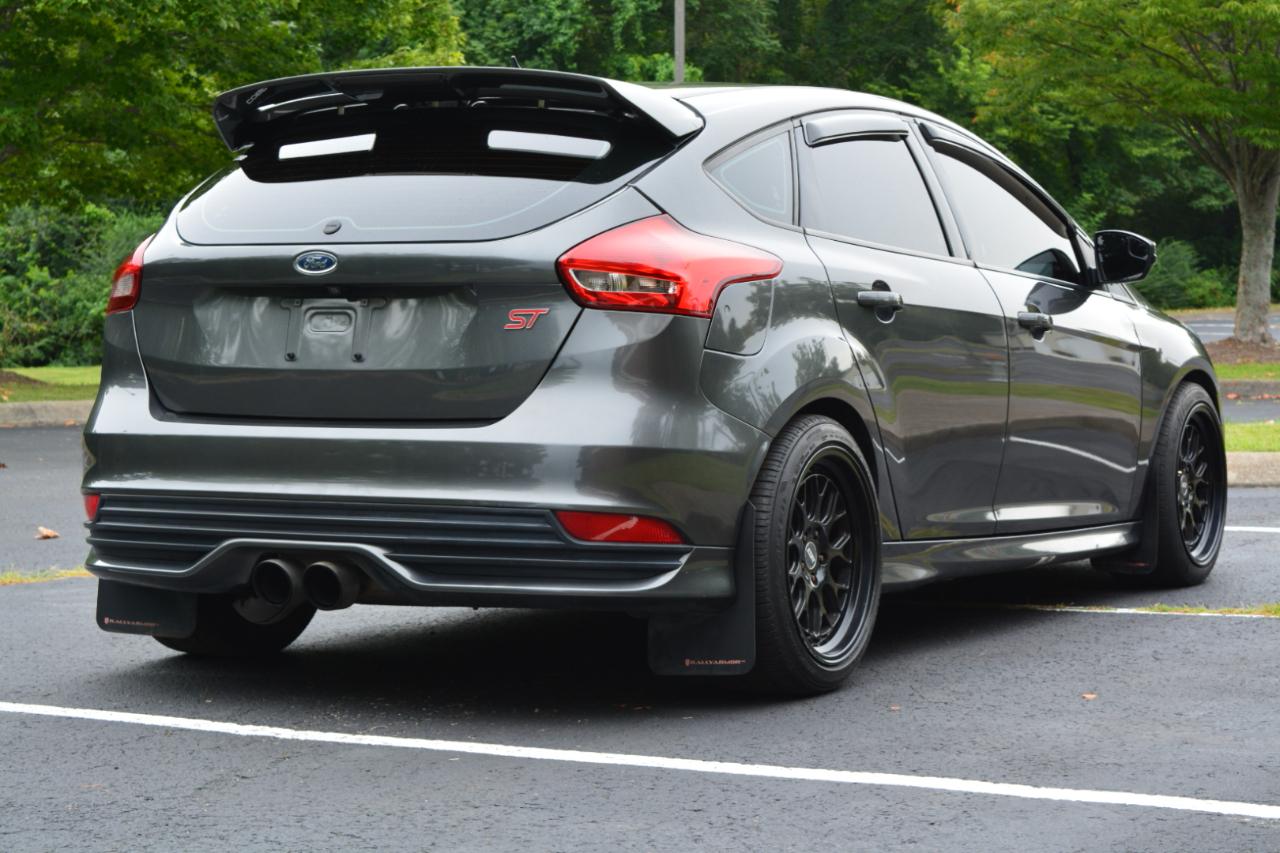 Ford Focus ST Hatch 2017