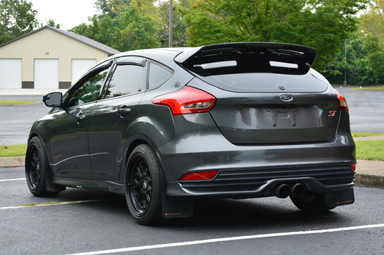Ford Focus ST Hatch 2017