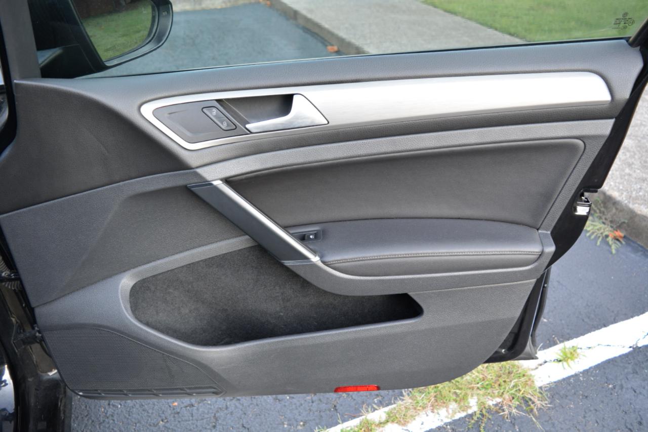 Volkswagen Golf TSI S 6A 2016