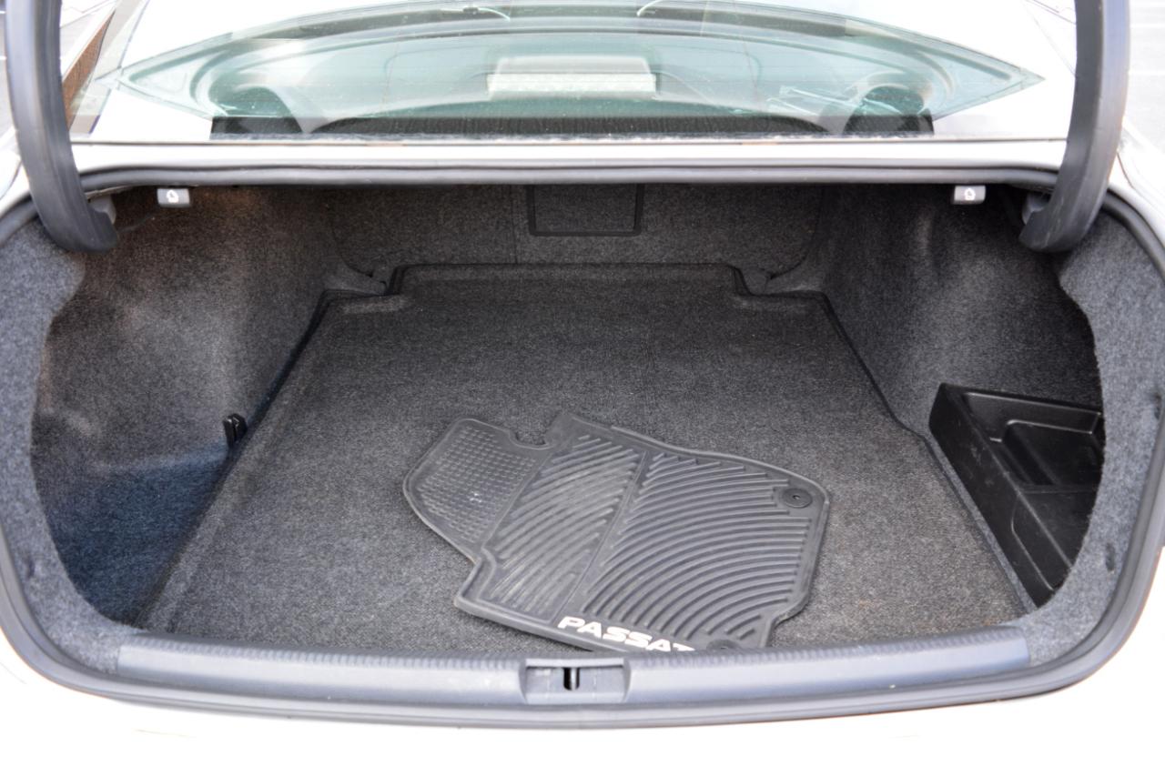 Volkswagen Passat 2.0L TDI SE AT 2014