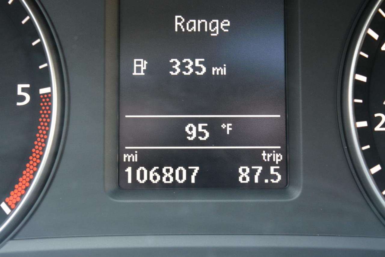 Volkswagen Passat 2.0L TDI SE AT 2014