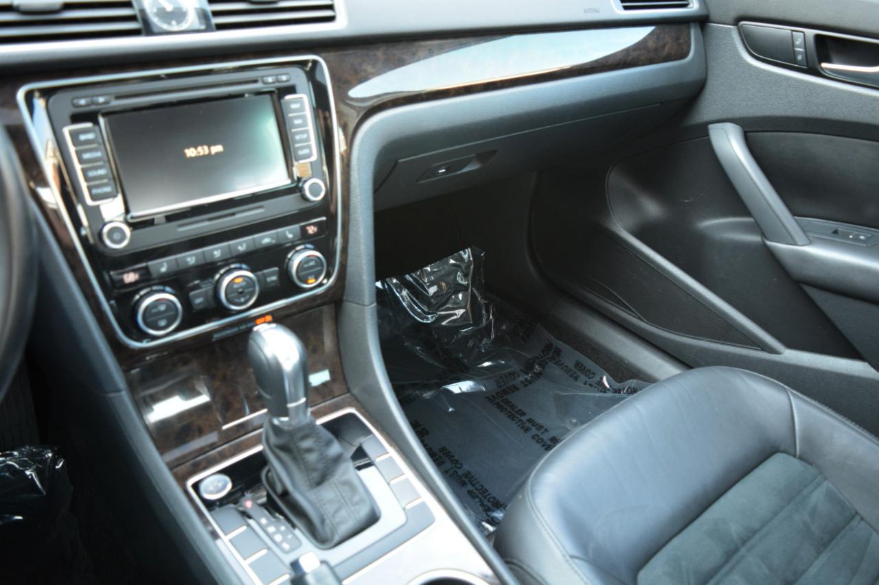 Volkswagen Passat 2.0L TDI SE AT 2014
