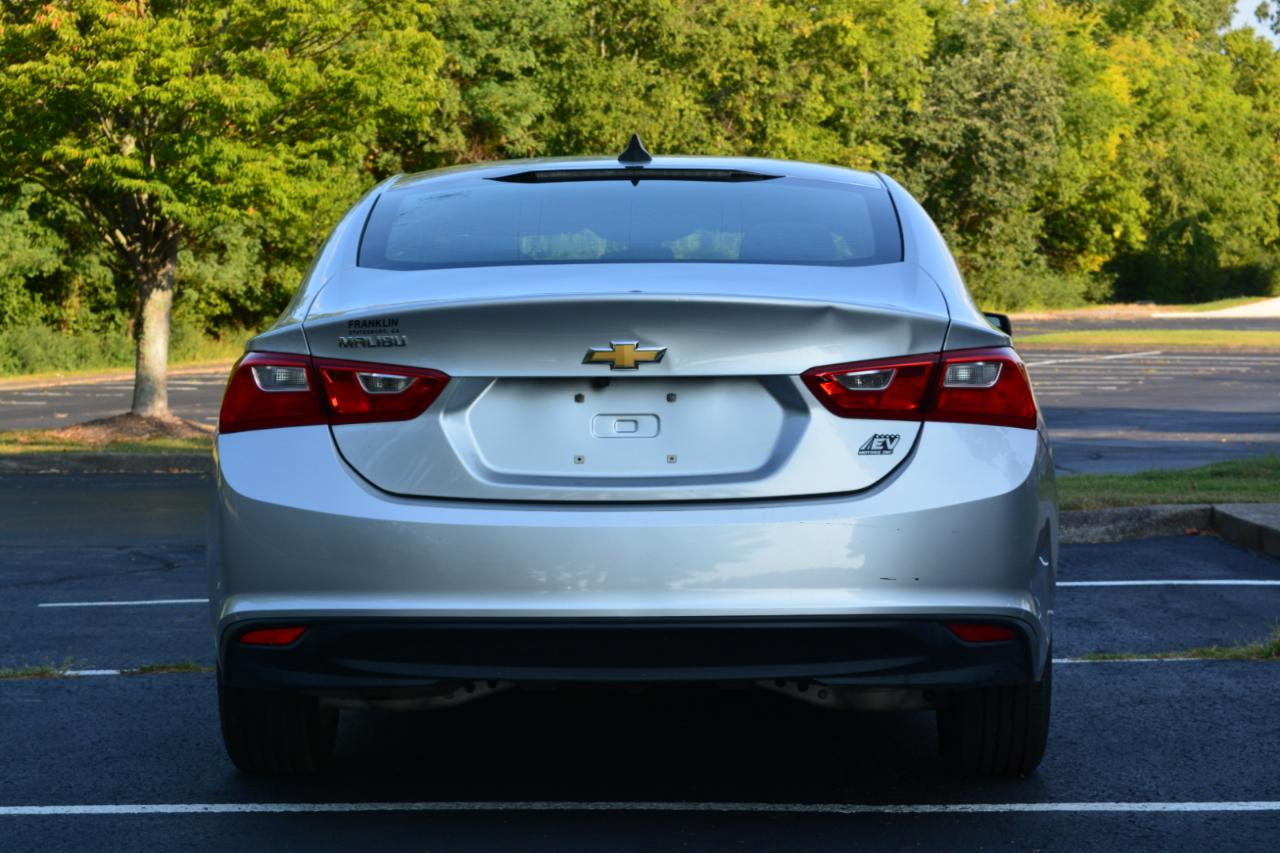 Chevrolet MALIBU LS Base 2017