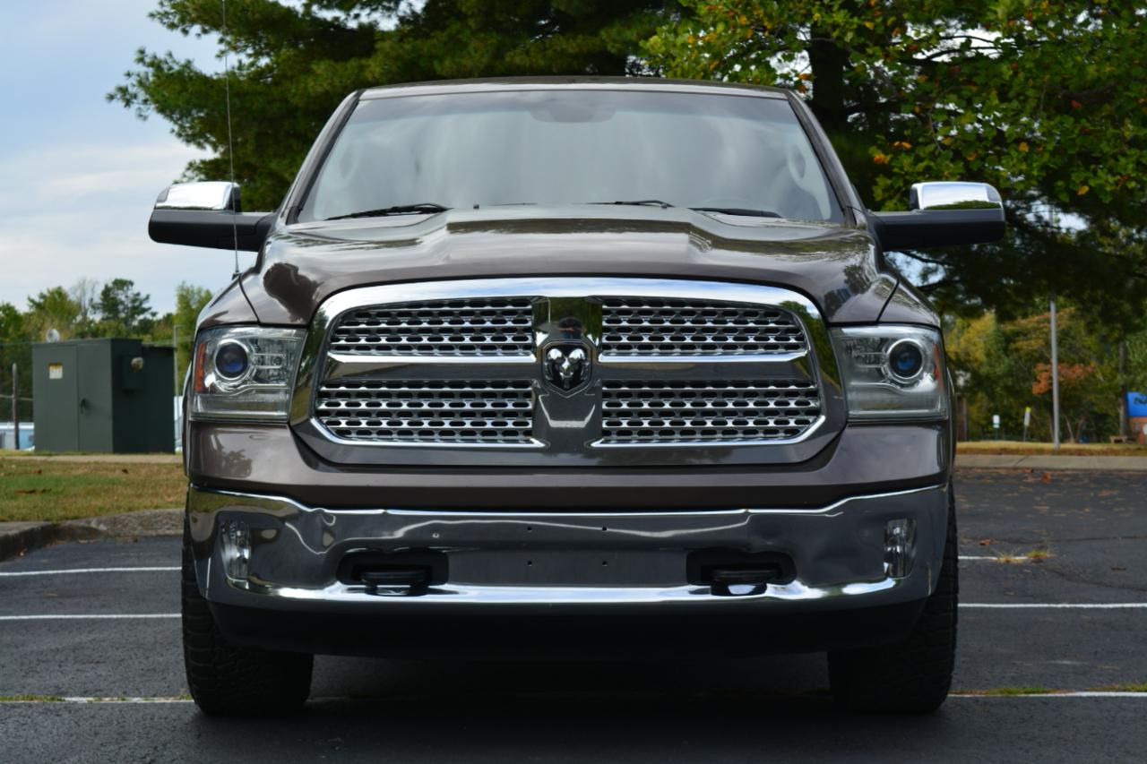 RAM 1500 Laramie Crew Cab SWB 4WD 2018