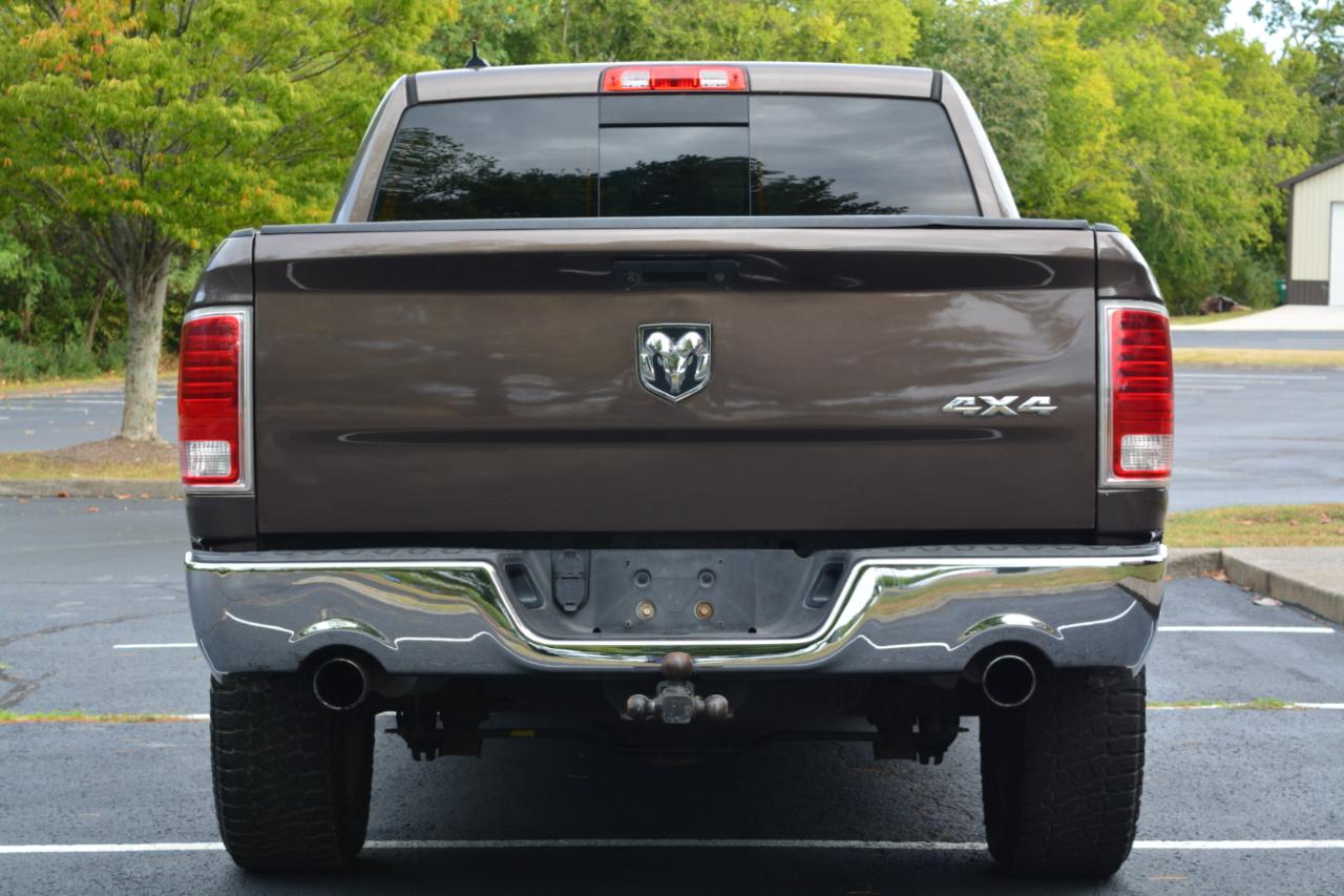 RAM 1500 Laramie Crew Cab SWB 4WD 2018